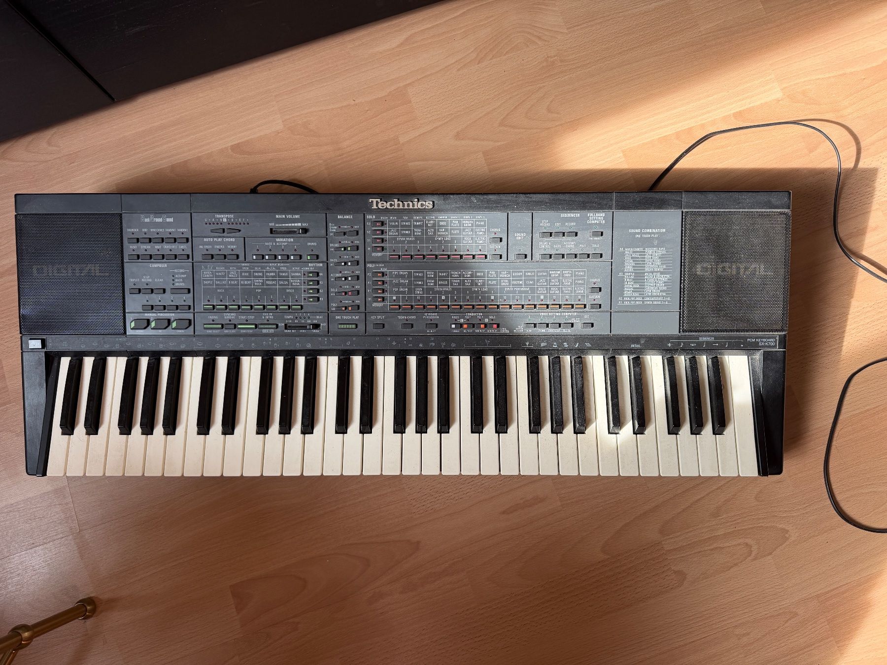 Strumenti musicali: Keyboard – Usato da Wilen b. Wil venduto da Valerx
