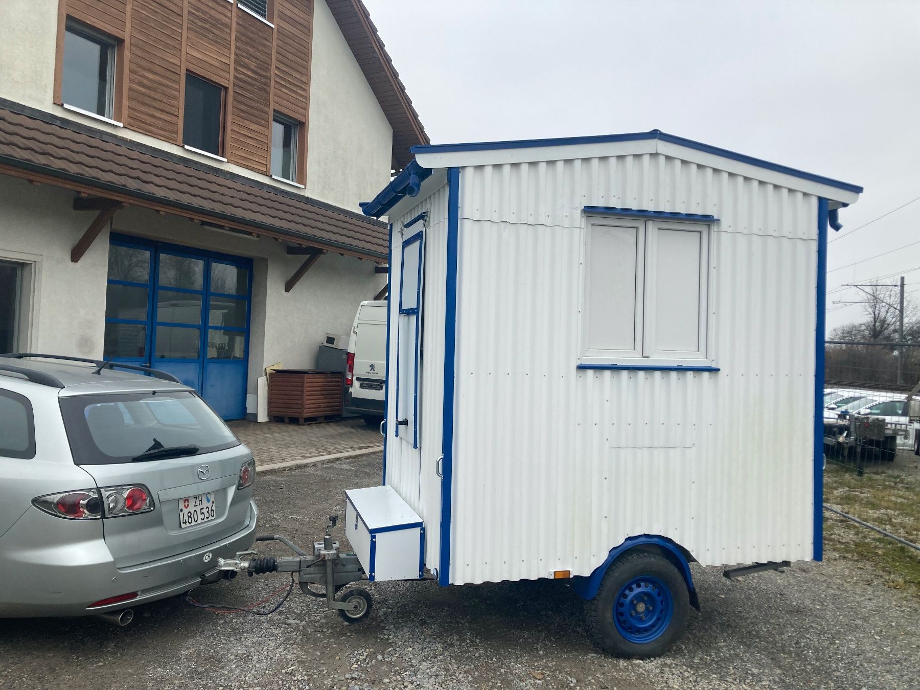 Altro per Eventi aziendali & Feste: kleiner Verkaufsanhänger – Usato da Volketswil venduto da Circus65 2