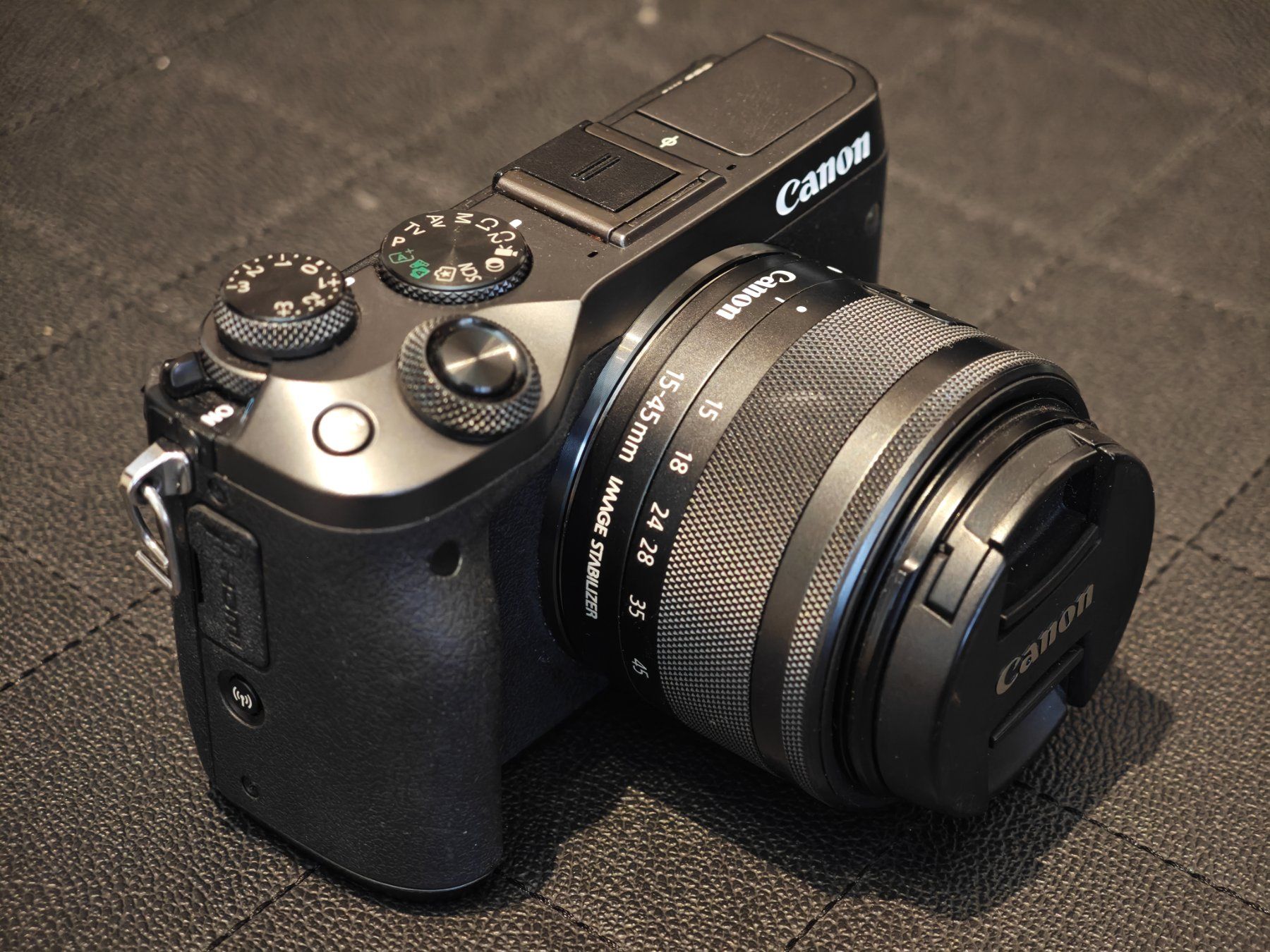Canon Kamera: Canon EOS M6 15-45mm Kit mit EOS EF Adapter - neuwertig – Gebraucht aus Freienbach von Xyzchristianxyz 5