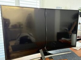 Samsung TV Model UE55JU6750UXZG 55 Zoll mit Fernbedienung