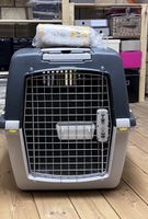 Transport box for dogs