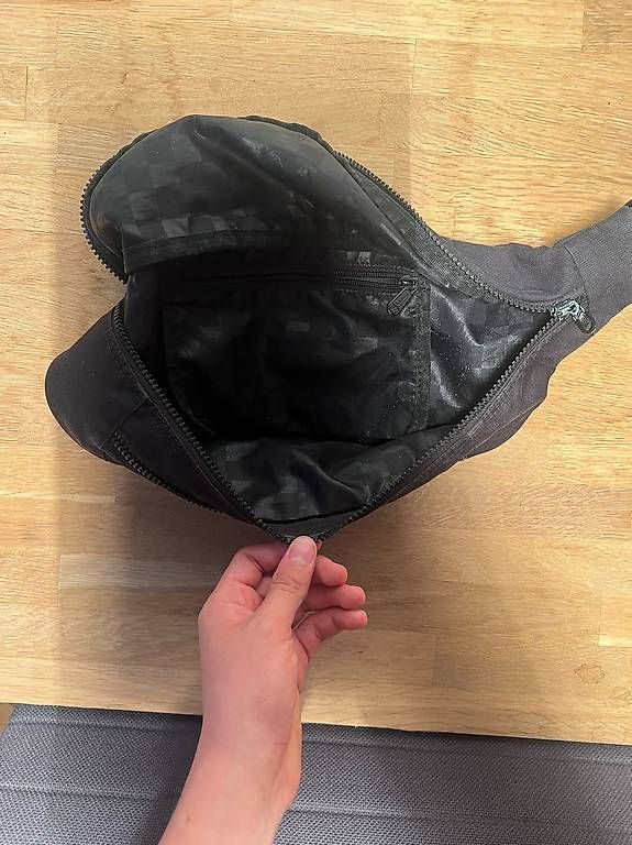 Borse: Vans Bauchtasche Schwarz  Schnäppchen  – Usato da Zürich venduto da zevius 2