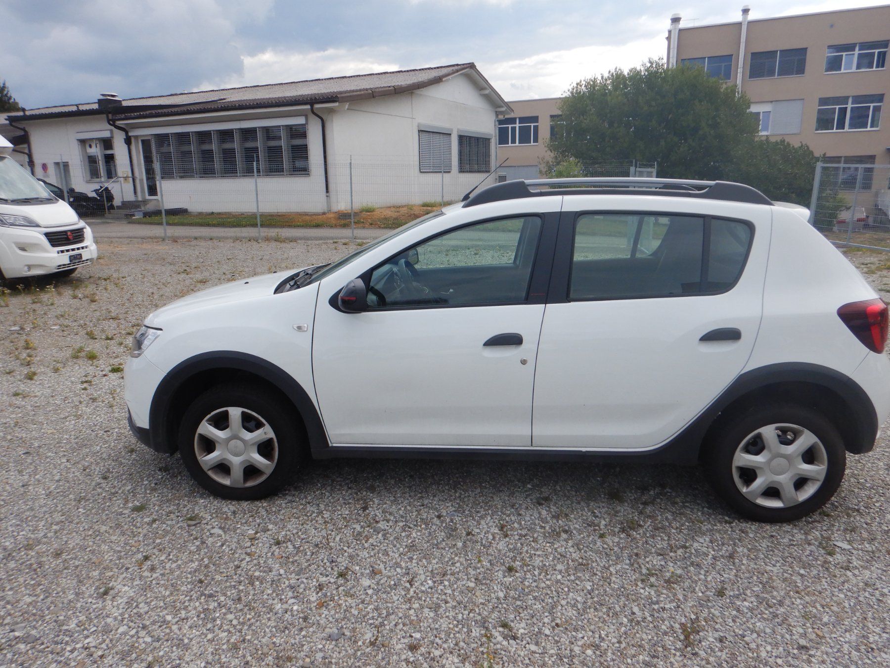 Dacia Autos: Dacia Sandero 90 – Gebraucht aus Fribourg von OFAIL 1