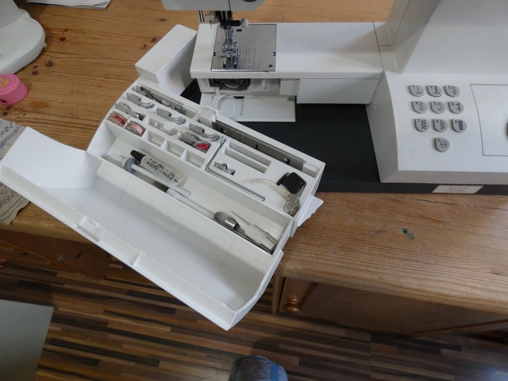 Nähmaschine PFAFF tiptronic 2020 | Kaufen auf Ricardo