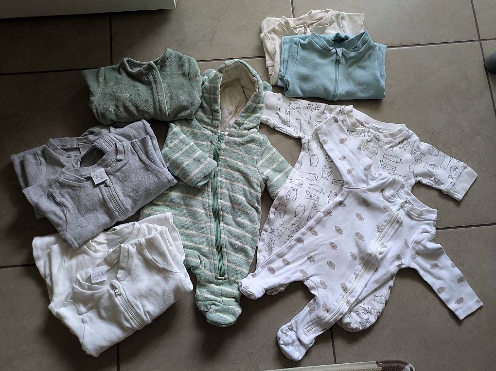 Ensembles coordonnés: Tute per neonati  – D'occasion à S. Antonino par Anna_scooby