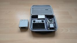 Dji mini 3 pro avec dji rc (avec écran) et set de batterie