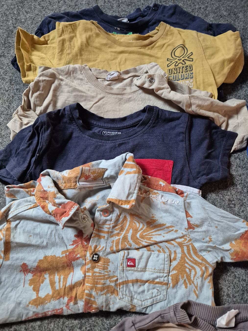 Lotti & Set di vestiti: Lot de vêtements garçon, taille 86 – Usato da Yverdon-les-Bains venduto da somiou 2