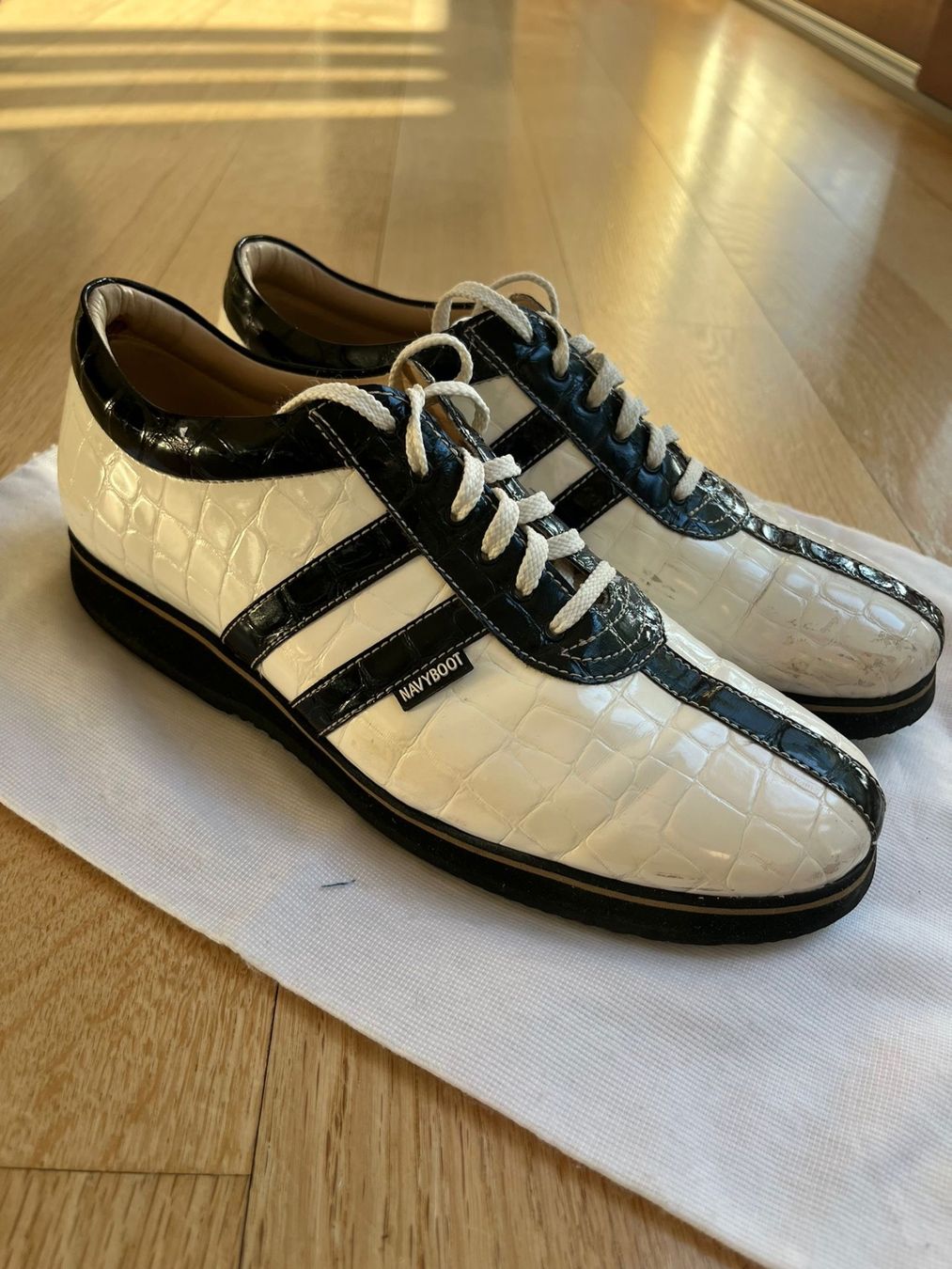 Navyboot Scarpe da donna: Golfschuhe Navyboot_Grösse 38 – Usato da Herisau venduto da playoff15 1