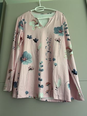 2Sommerliche Damen Tunika, leicht und luftig, Gr. M neu