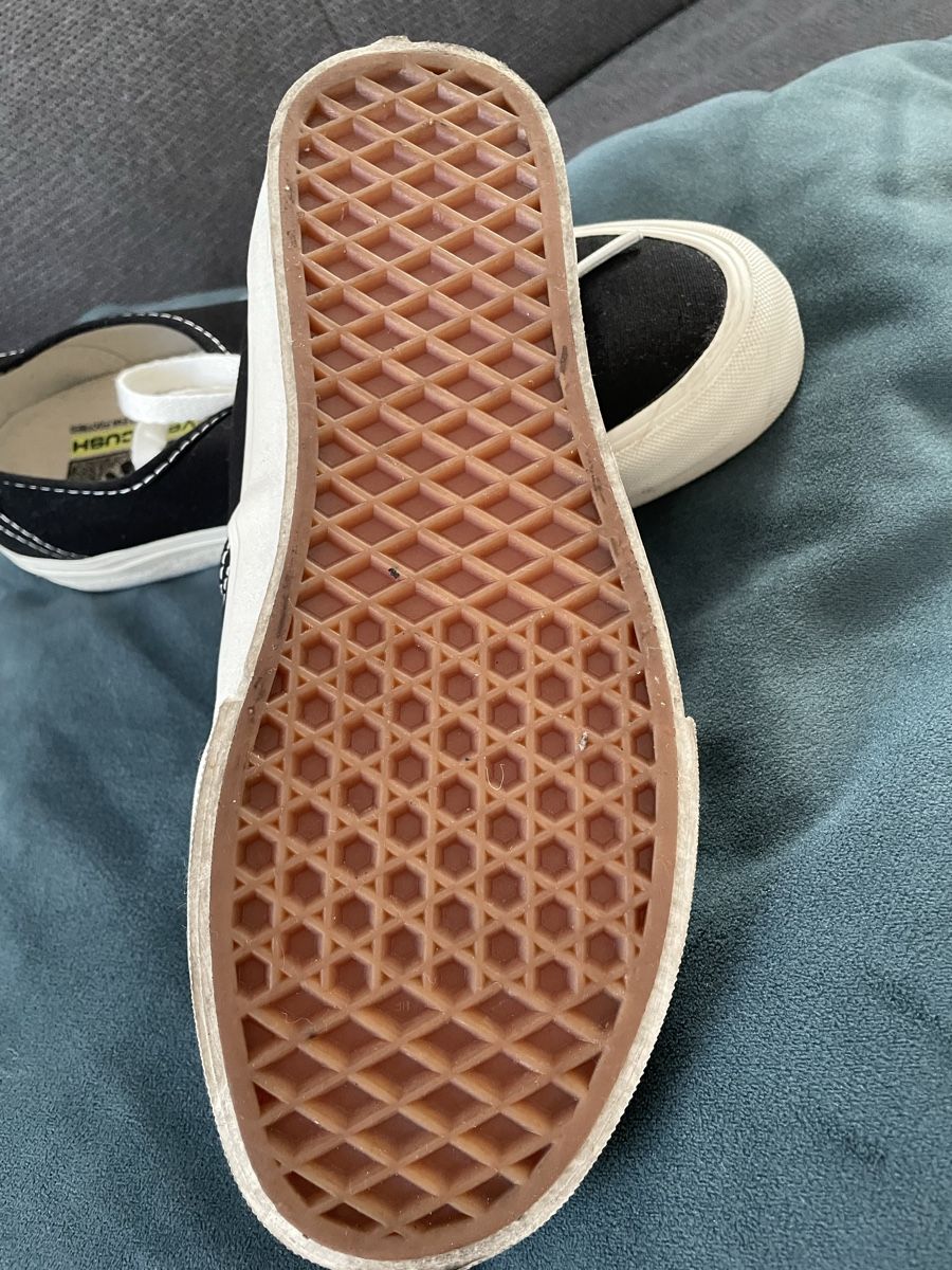 Vans Scarpe da donna: VANS Gr 38 1 getragen – Nuovo (secondo la descrizione) da Chur venduto da dor_jg2q 2