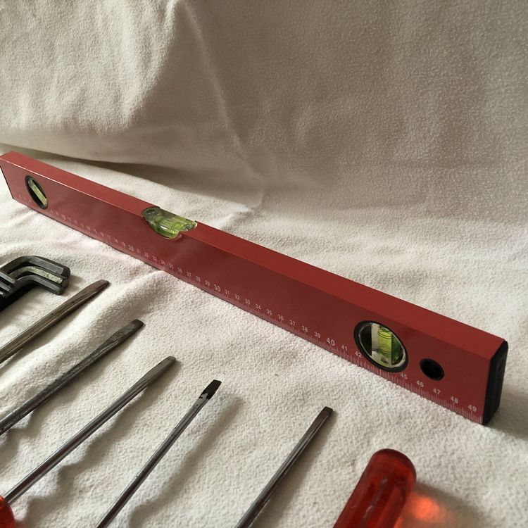 Lot Werkzeug, Schraubenzieher Zange Inbus Hammer (Gebraucht) in ...