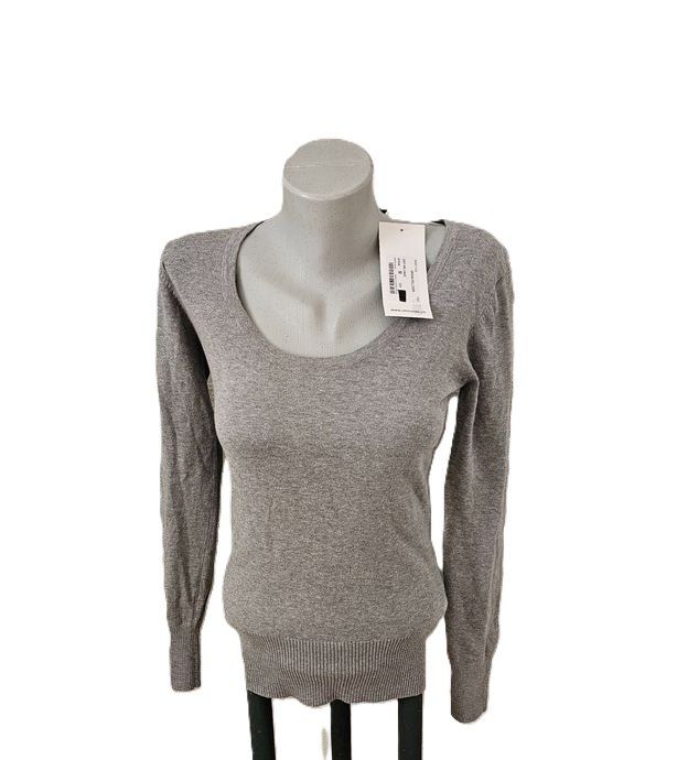 Pullover & Sweatshirts: leichter Strick Pullover Grau Gr. S NEU mit Etikette – Neu und originalverpackt aus Füllinsdorf von Sunnebliemli7