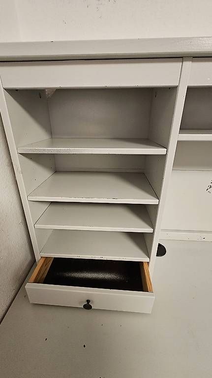Schreibtische: Schreibtisch Hemnes – Gebraucht aus Wallisellen von Richtema 6