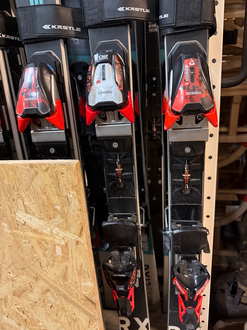 Kästle Sci: KÄSTLE FIS SL – Usato da Zermatt venduto da jorishummel 1
