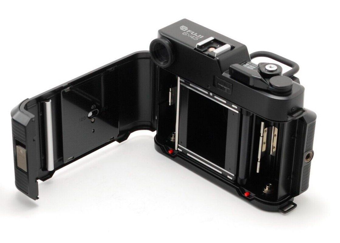 Fuji Fotocamera: Fuji GS645 professionnal – Usato da Delémont venduto da Jujito 1