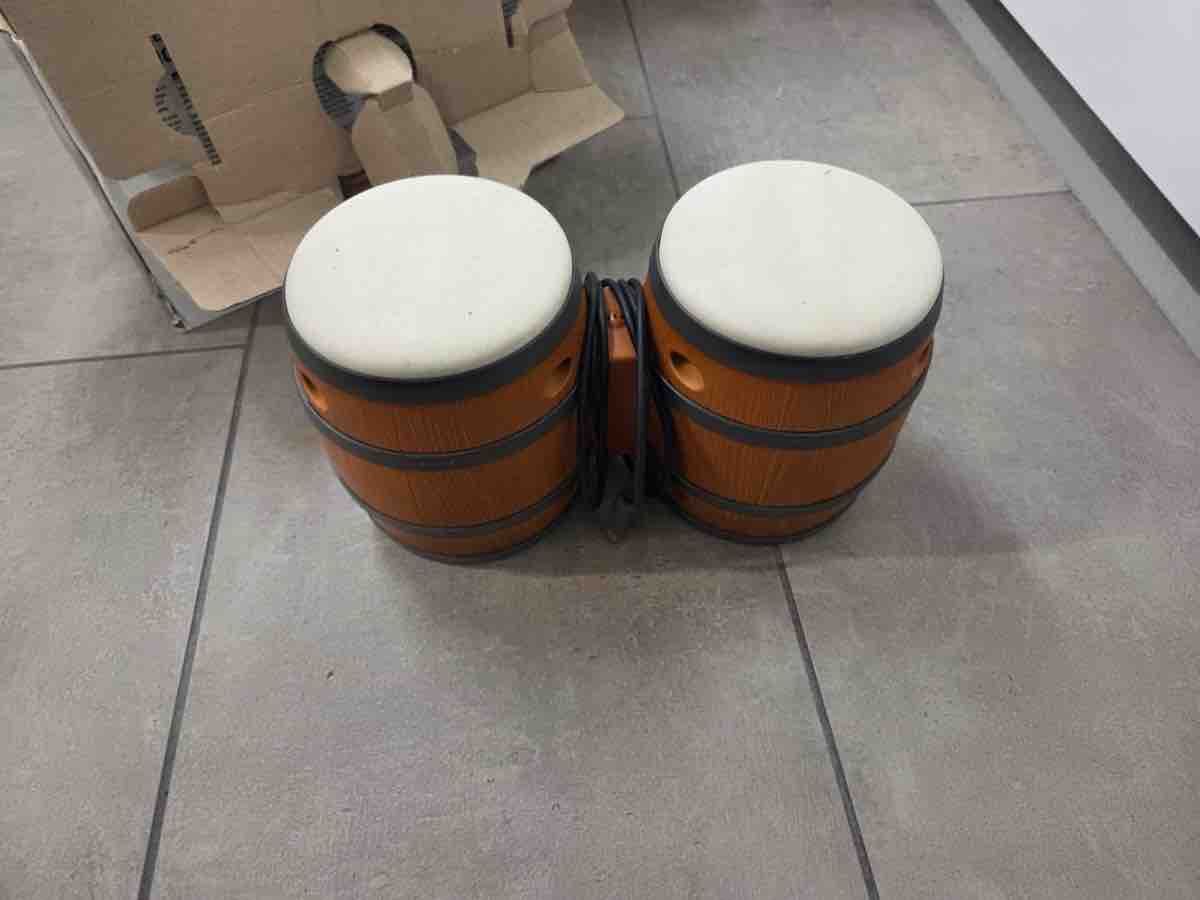 Strumenti musicali: Bongo Trommel Set Holzoptik gebraucht – Usato da Endingen venduto da Aeb989