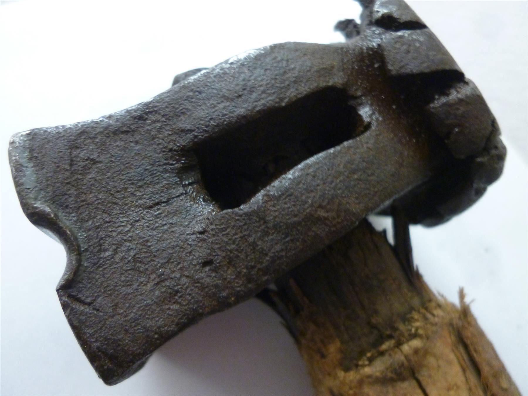 Tutti gli attrezzi: uralter geschmiedeter Antiker Hammer  Dengelhammer Hammer – Usato da Luzern venduto da antikdesign2552 1