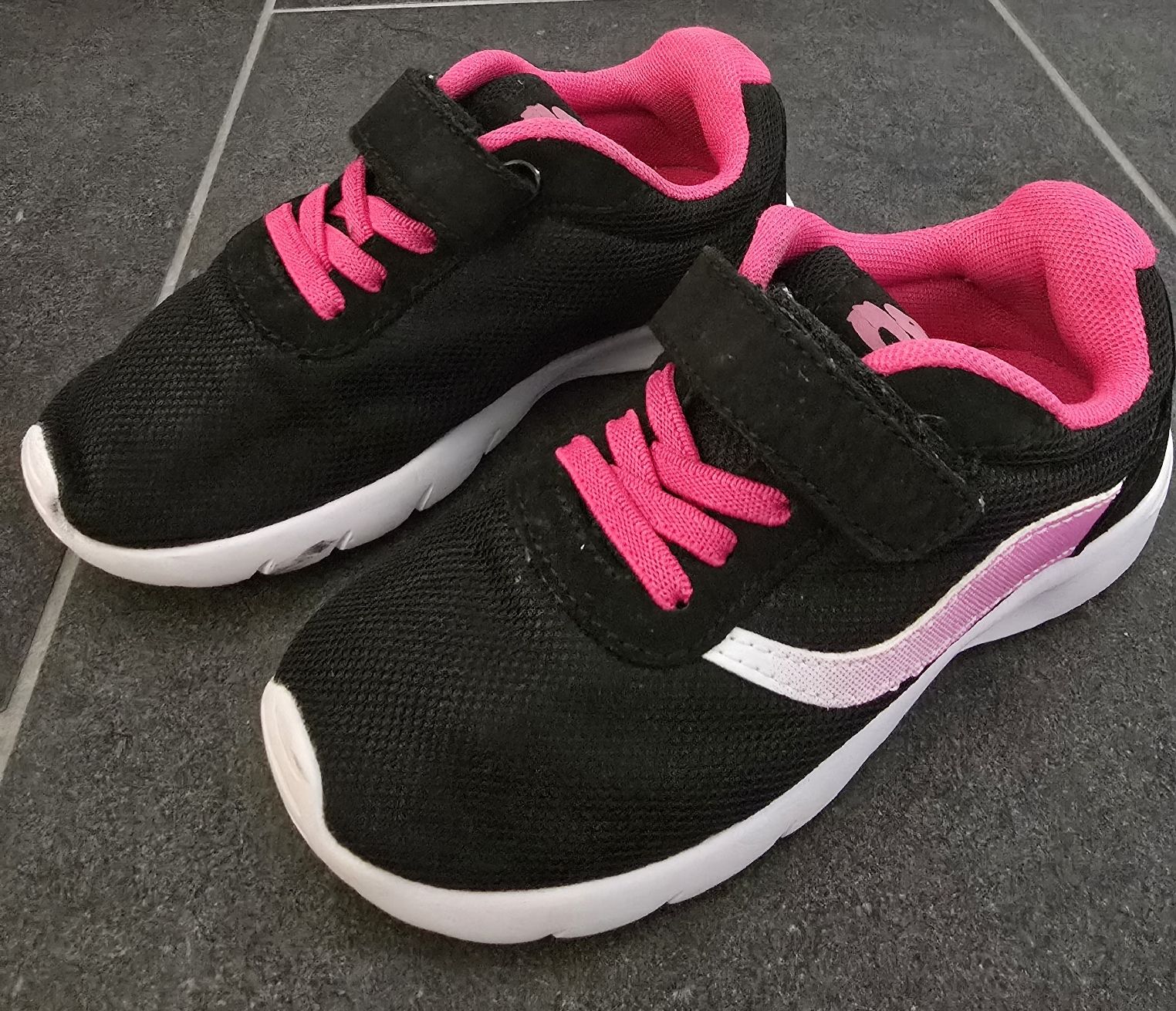 Scarpe da uomo: Schuhe Grösse 28 – Usato da Birmensdorf ZH venduto da nad_5hfd 2