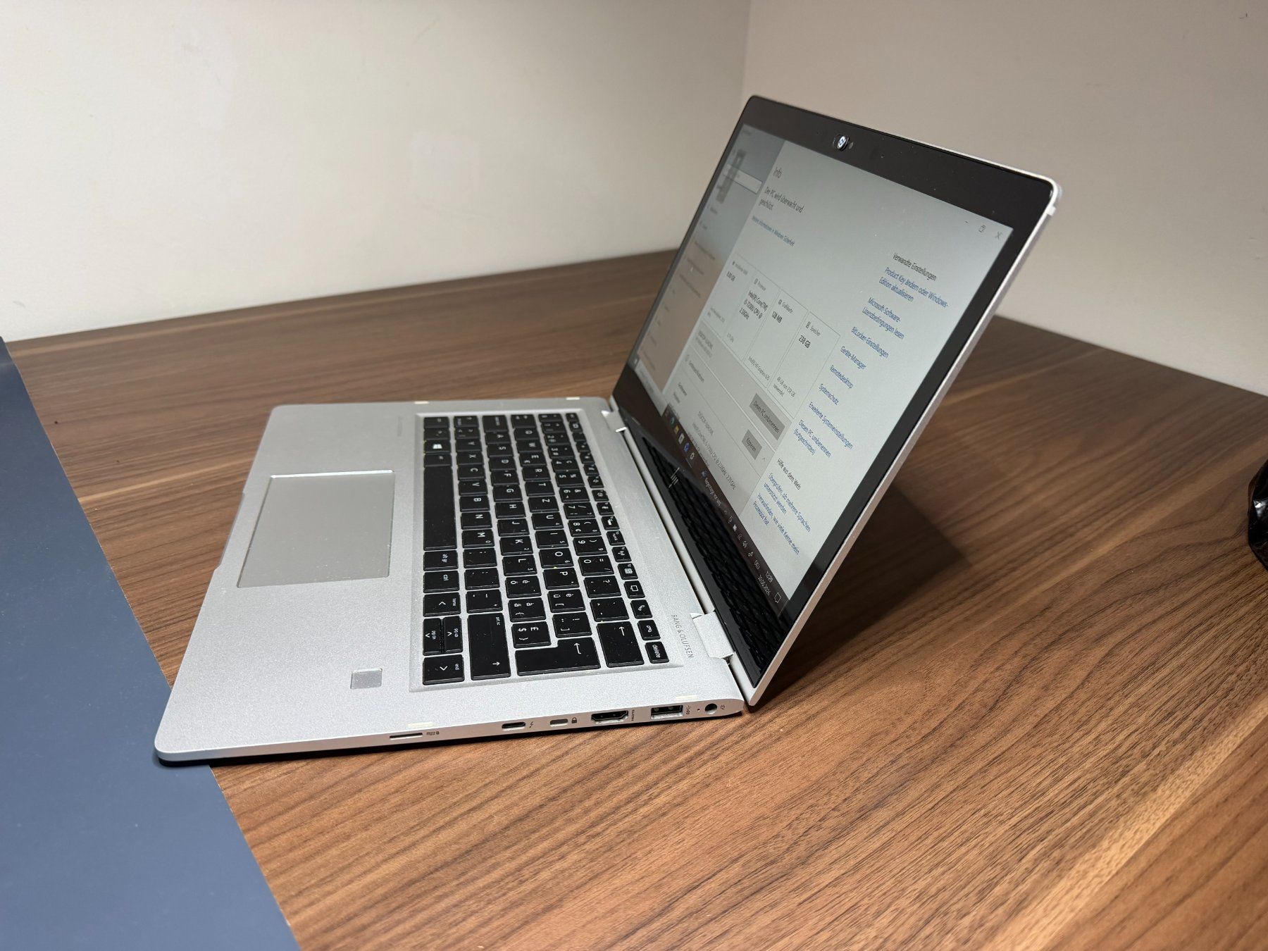 Hewlett Packard Notebook: HP Elitebook x360 1030 G2 Convertible mit Touchscreen – Usato da Zürich venduto da muha 2