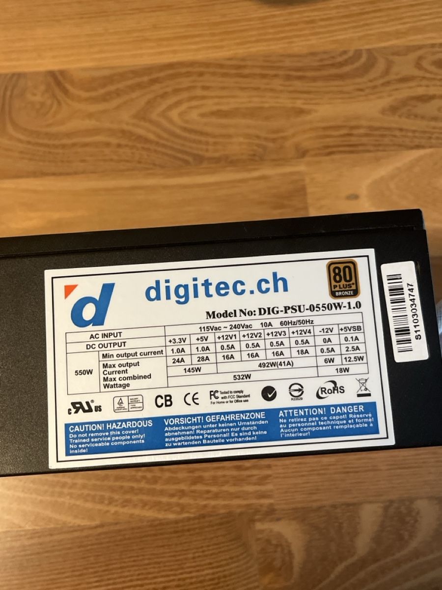 PCs: Digitec Netzteil – D'occasion à Schöftland par lev_n529 1