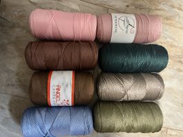Macrame Garn Set Rosa, Braun, Grün, Grau, Blau - 8 Rollen 