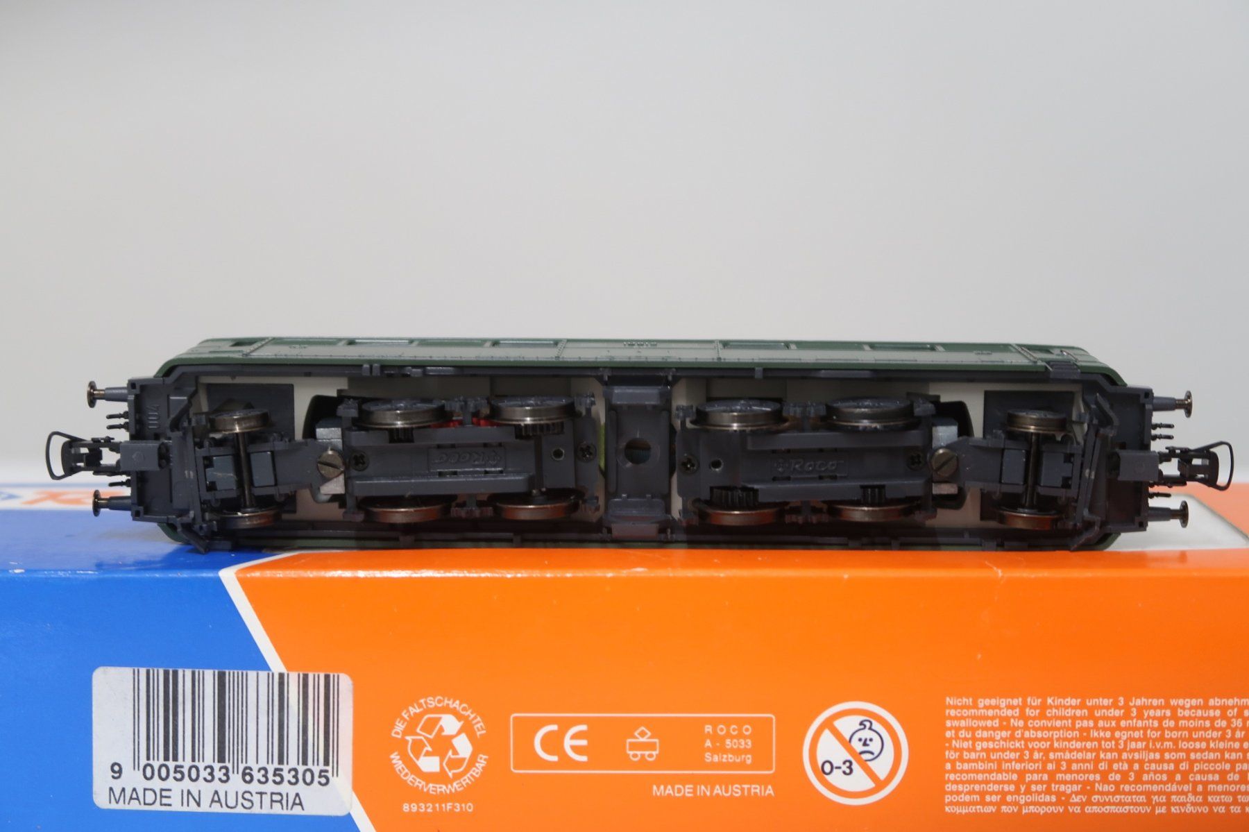Roco Modellini di ferrovie: Roco SBB Ae 4/6 10812 – Usato da Dättwil AG venduto da Bastiano_Coimbra 7