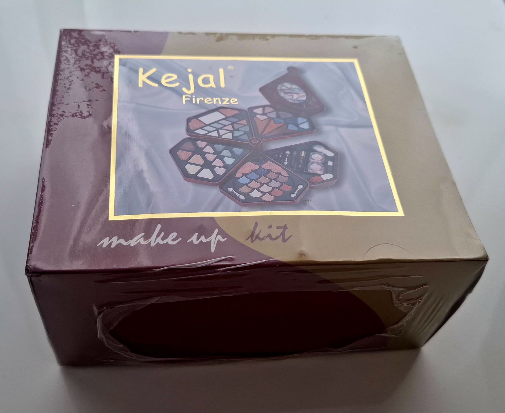 Make-up: Make-up kit – Nuovo e nell'imballaggio originale da Pregassona venduto da mon_hz5j