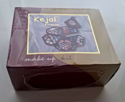 Make-up kit