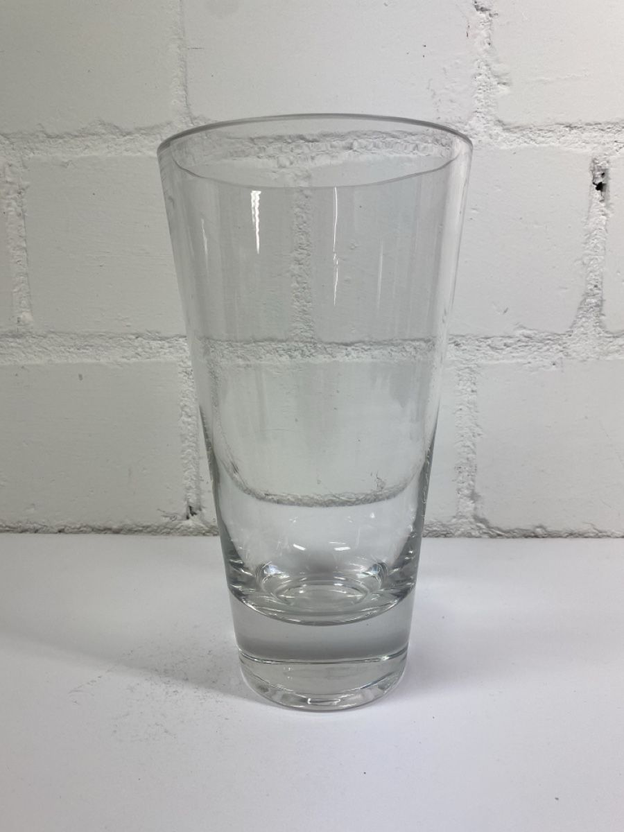 Vasen & Gefässe: Glas Vase  klar gute Zustand – Gebraucht aus sursee von trilli-tralli 1