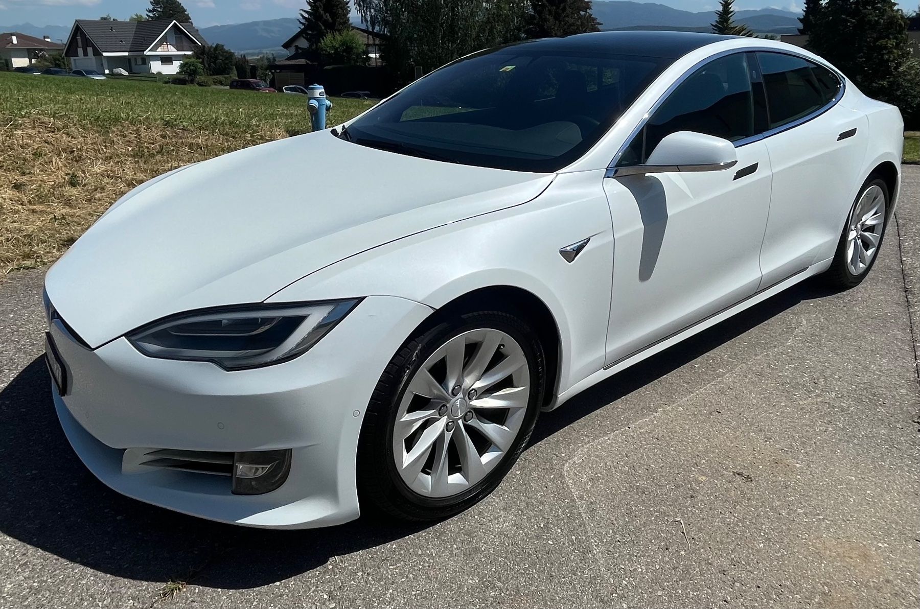 Tesla Autos: Tesla Model S Maximale Reichweite (100D) – Gebraucht aus Düdingen von inf_2nkb