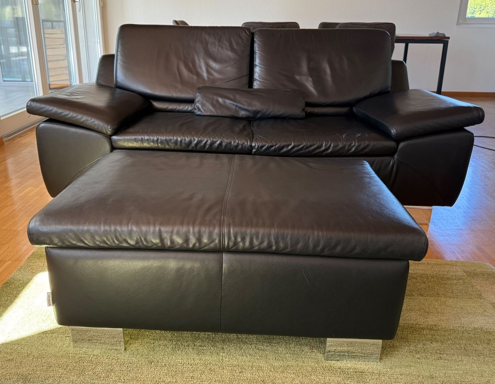 Divani: schwarzes Ledersofa 3-teilig – Usato da Holzhäusern ZG venduto da mey_s976