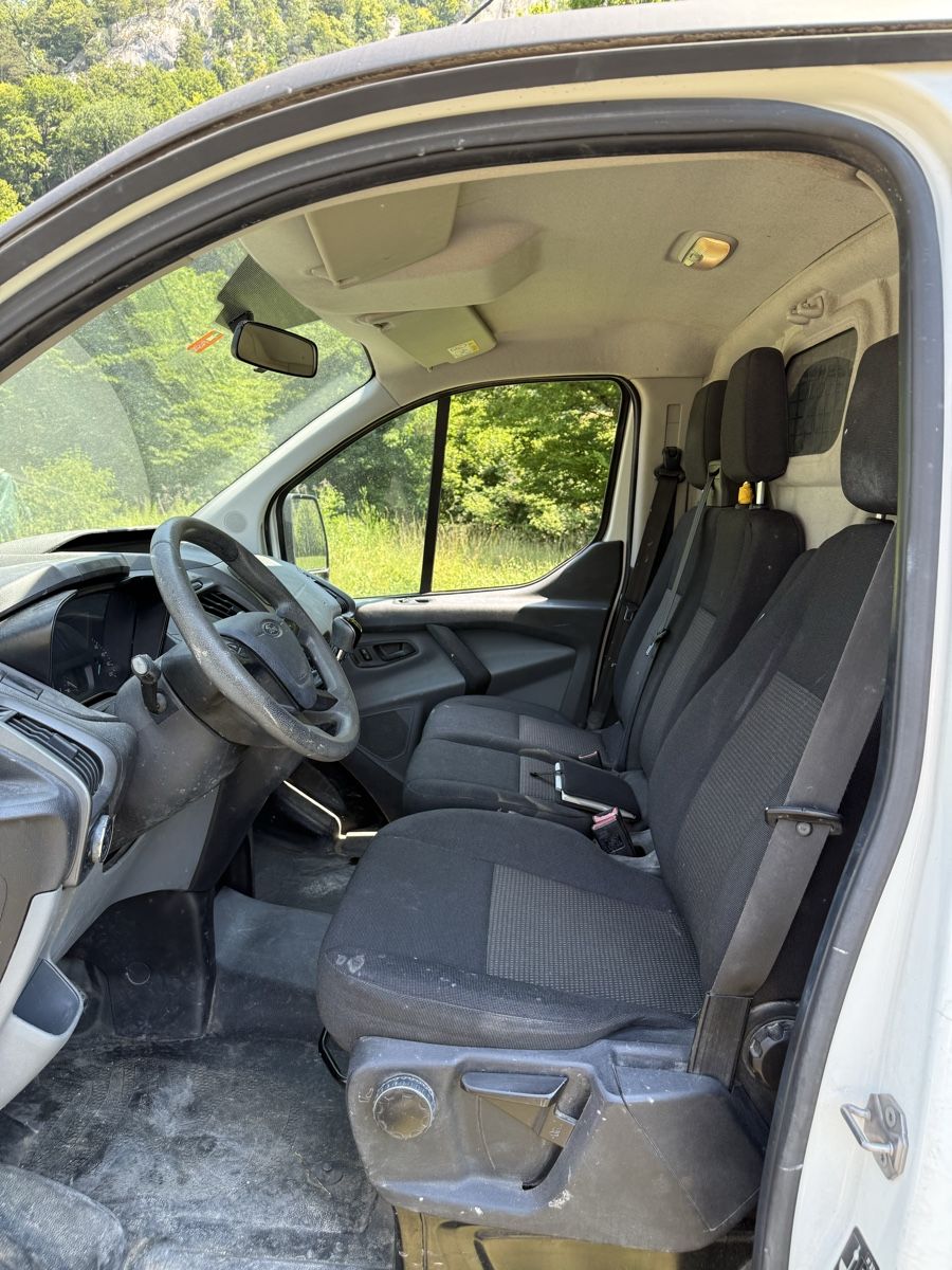 Ford Véhicules utilitaires: Ford Transit Custom Diesel – D'occasion à Breitenbach par Looneybs 7