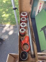RIDGID Rohrgewindeschneider Satz mit Hieb Guss guter Zustand