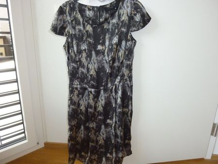 Grey mini dress, Size M, New