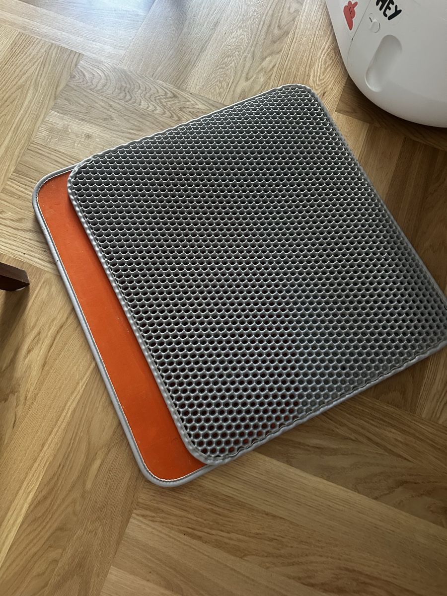 Gattaiole: Automatic Pet Litter Box White  – Usato da Zürich venduto da opr_c8ry 2