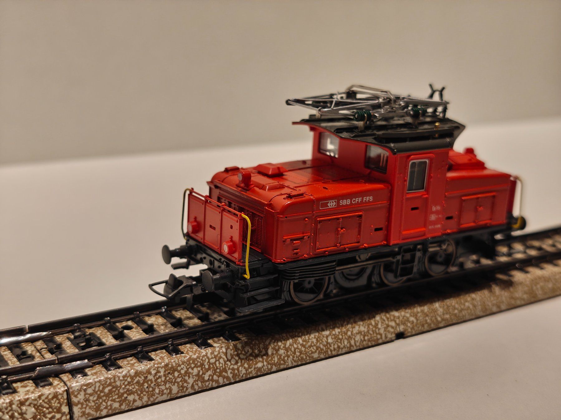 Roco Modelleisenbahnen: Roco 43939 SBB Ee 3/3 – Gebraucht aus Braunau von Homersimpson 2