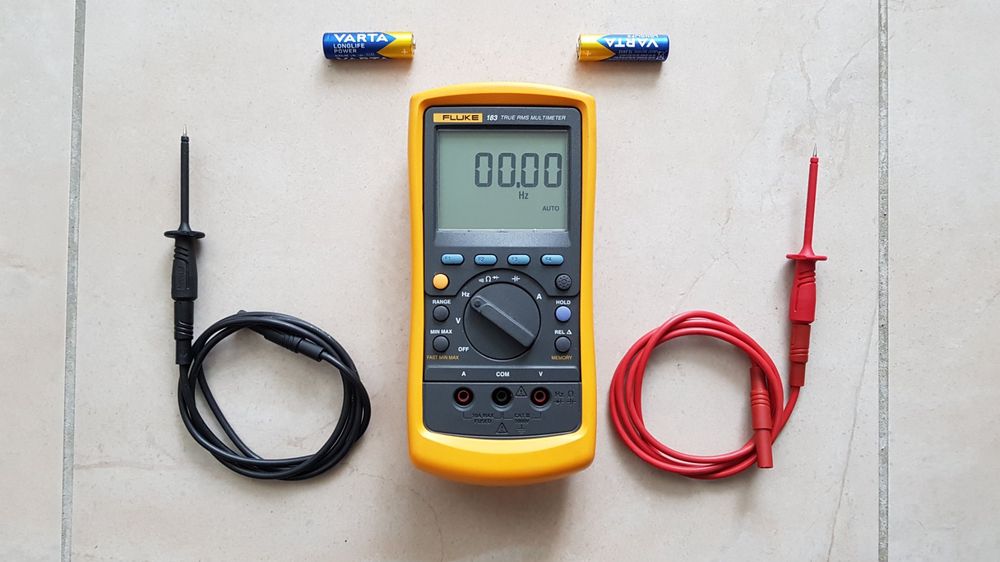 FLUKE 183 Multimeter TRUE RMS MULTIMETER Kaufen auf Ricardo