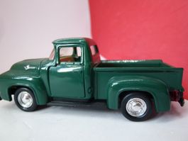 Ford F100 - Pick Up 1956  - Kult-Fahrzeug - von Road Champs