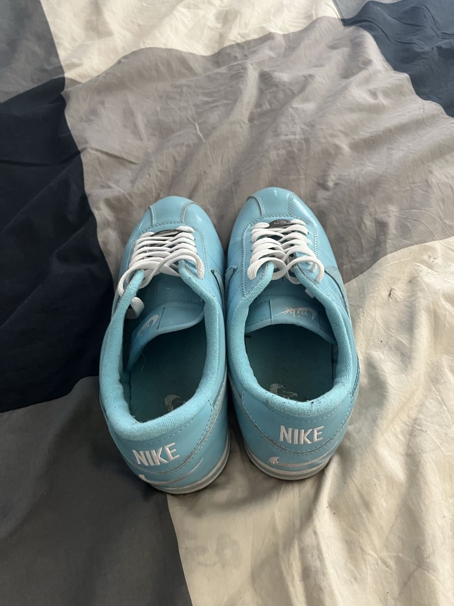 Herrenschuhe: Nike Turnschuhe Größe 40 – Gebraucht aus Adliswil von rossoelmare