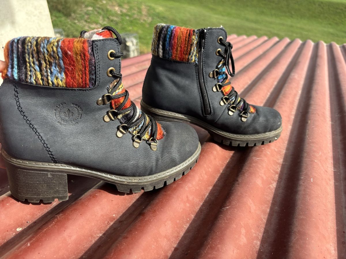 Scarpe da donna: Winterstiefelette – Usato da Langwies venduto da SandraW87 1