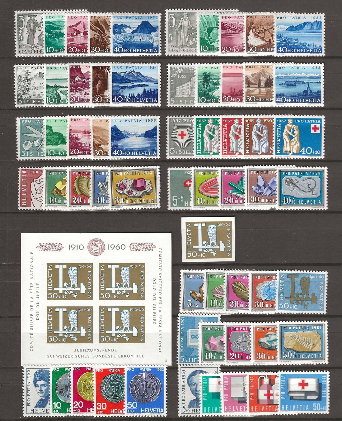 Tutti i francobolli: Pro Patria Ausgaben 1938 - 1963, postfrisch ** – Nuovo (secondo la descrizione) da Gümligen venduto da Geniusbuy 1