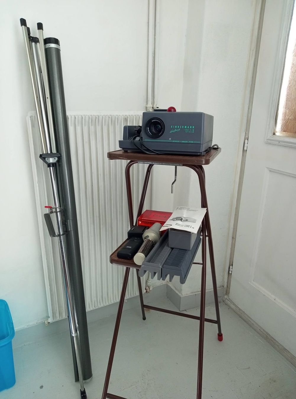 Pellicole: Projecteur Diapositives Kindermann 1509 E – Usato da Bienne venduto da Daniel_Schader 3