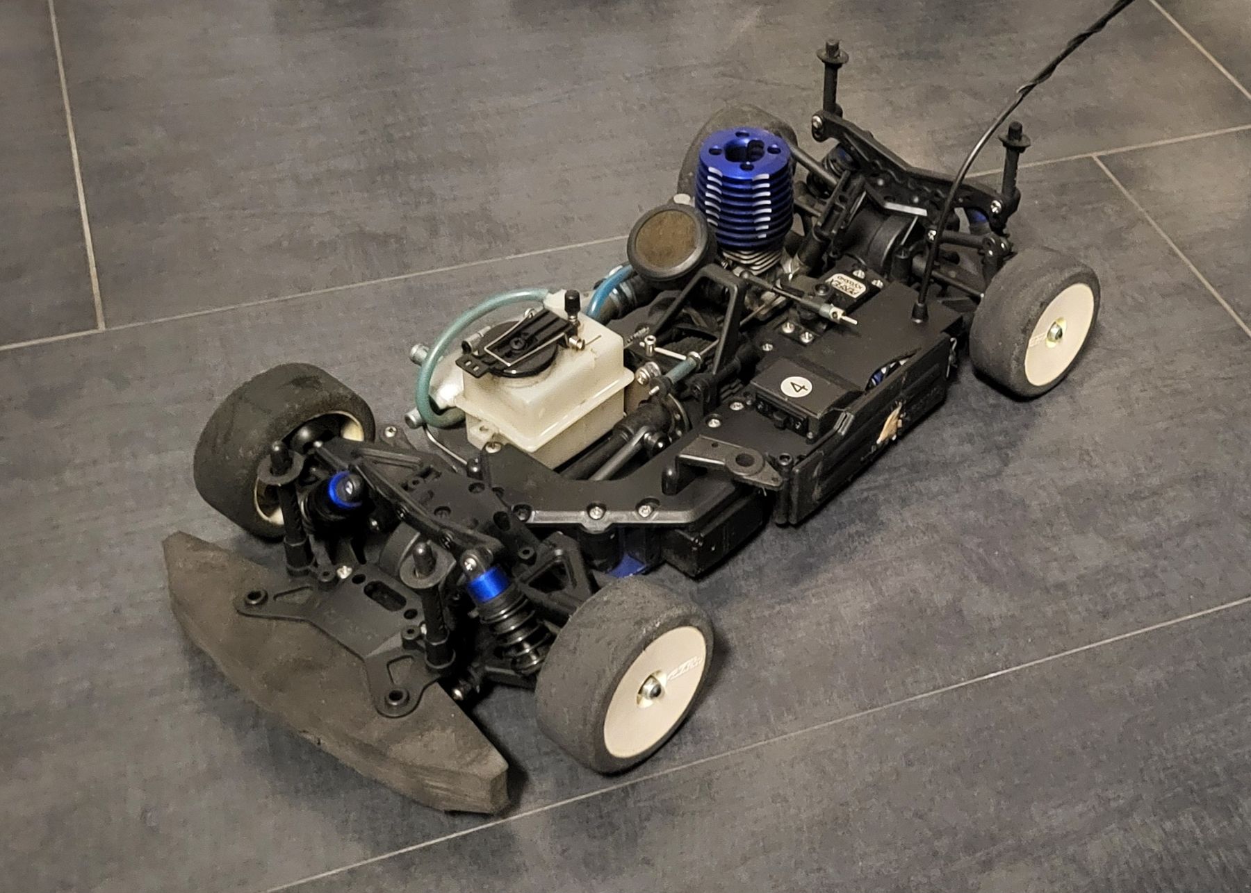 Kyosho Modellismo RC: KYOSHO 4WD – Usato da islikon venduto da mir_8cbw 4