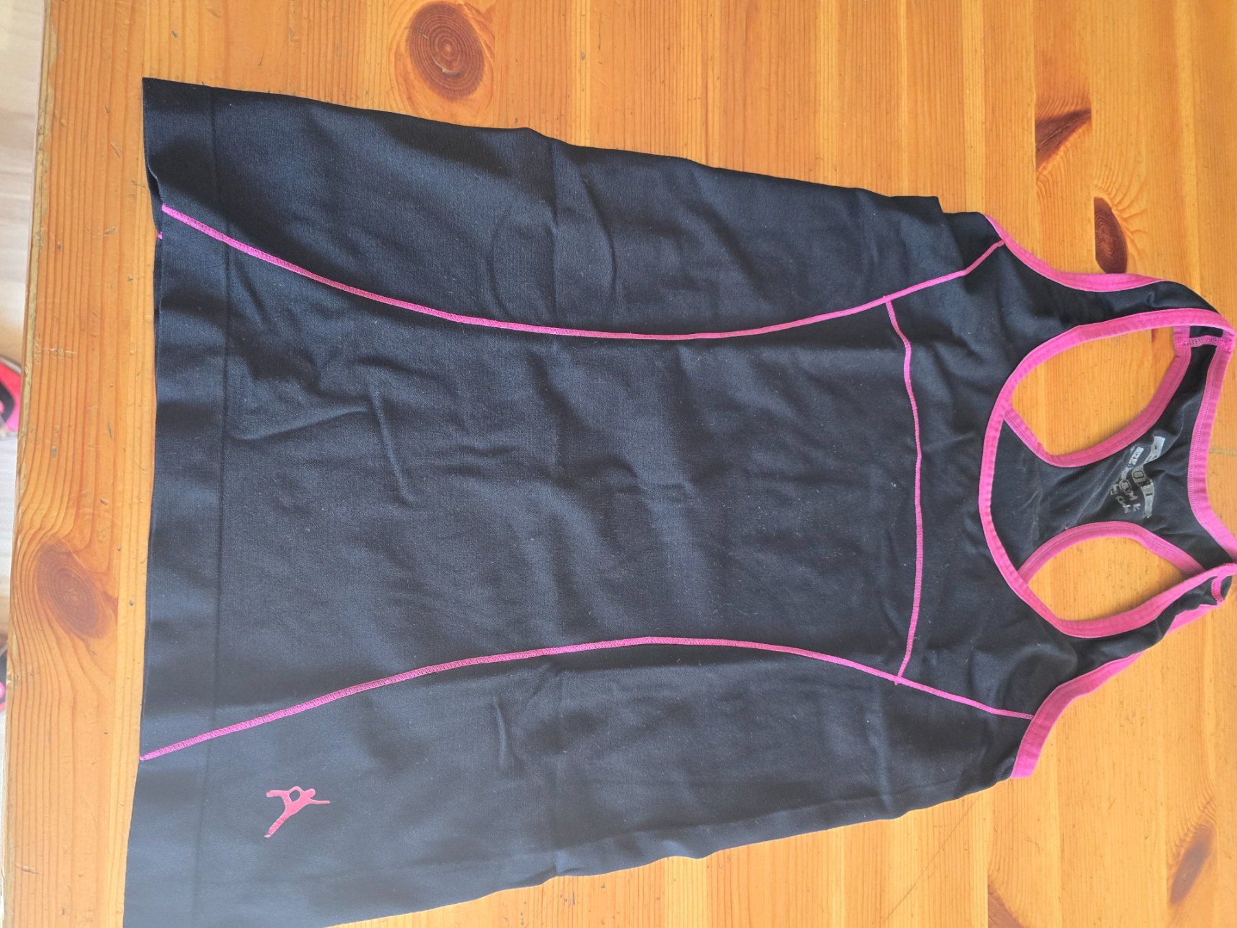 Camicette, T-shirt & Top: Sport trägershirt – Nuovo (secondo la descrizione) da Matten b. Interlaken venduto da goldhase02