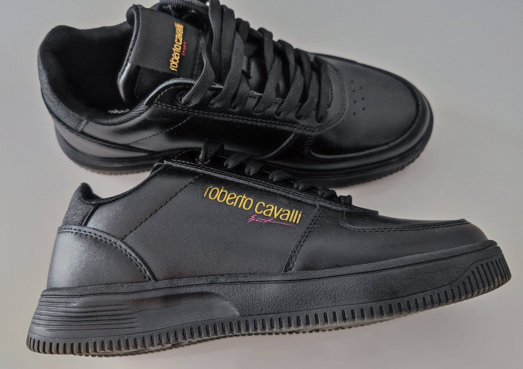 Roberto Cavalli Scarpe da donna: Original Roberto Cavalli Sneakers Gr. 39 – Nuovo (secondo la descrizione) da Frauenfeld venduto da Reyy58 1