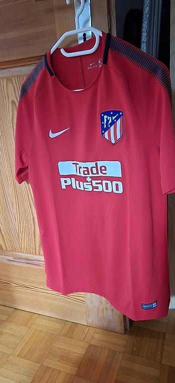 Leibchen & Hosen: Nike Atlético de Madrid Trainings Shirt – Gebraucht aus Root von 123.aless