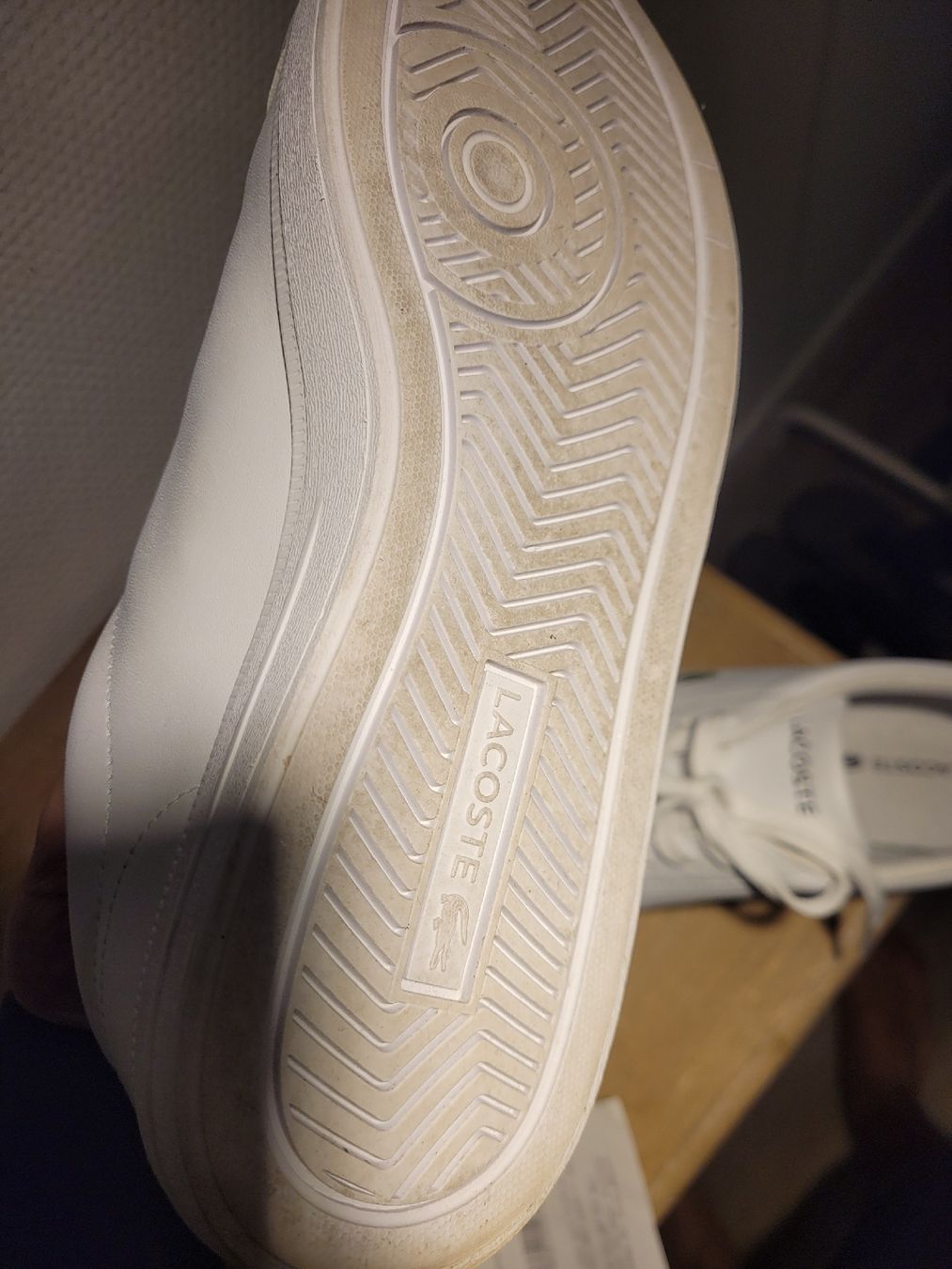Lacoste Scarpe da donna: Lacoste Court Base Low Shoe, Pristine – Nuovo (secondo la descrizione) da Wettingen venduto da mor_76q7 1