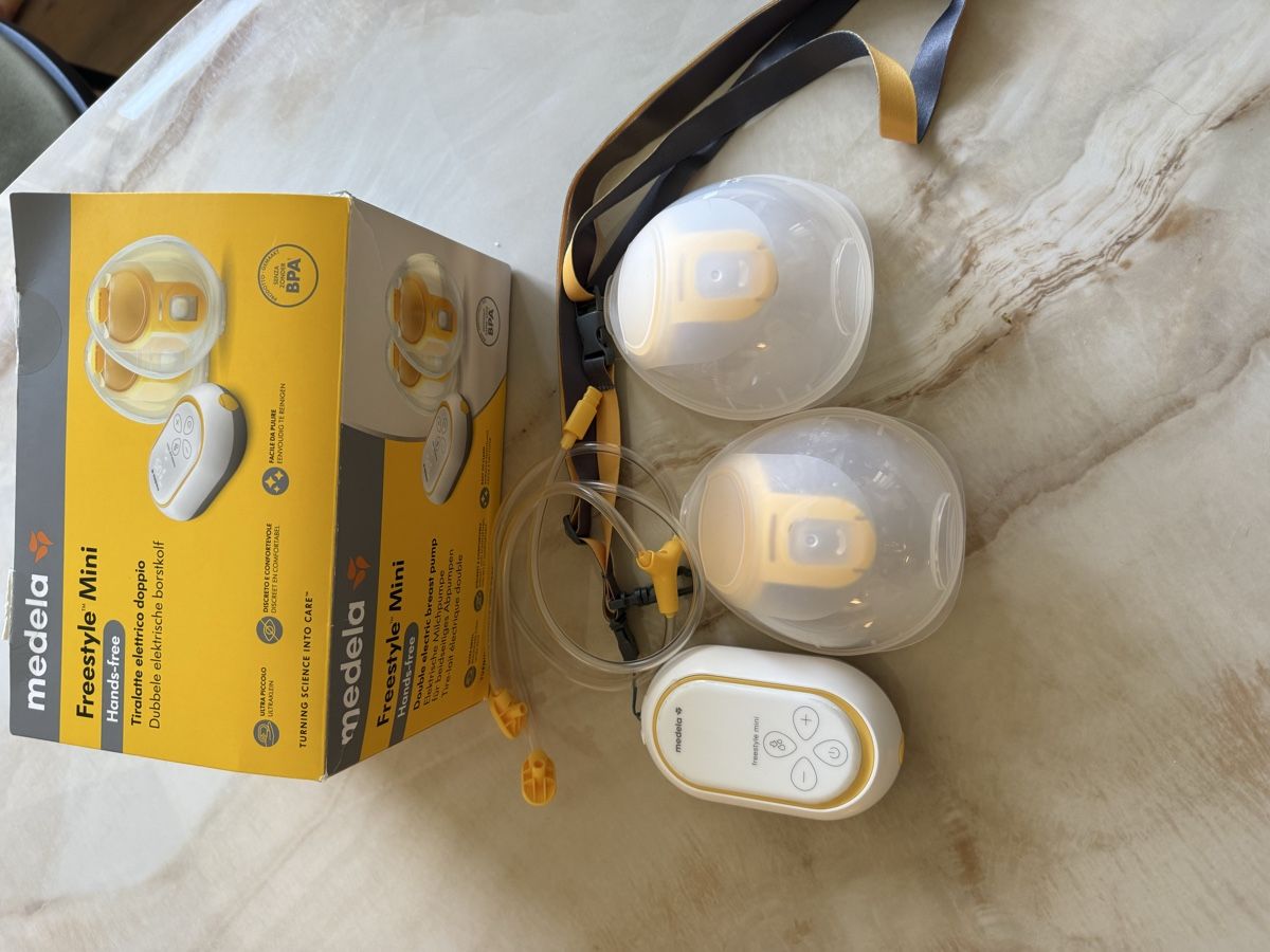 Medela Accessoires pour allaitement: Medela Freestyle Mini - Modell 2026 – D'occasion à Embrach par shila_03 6