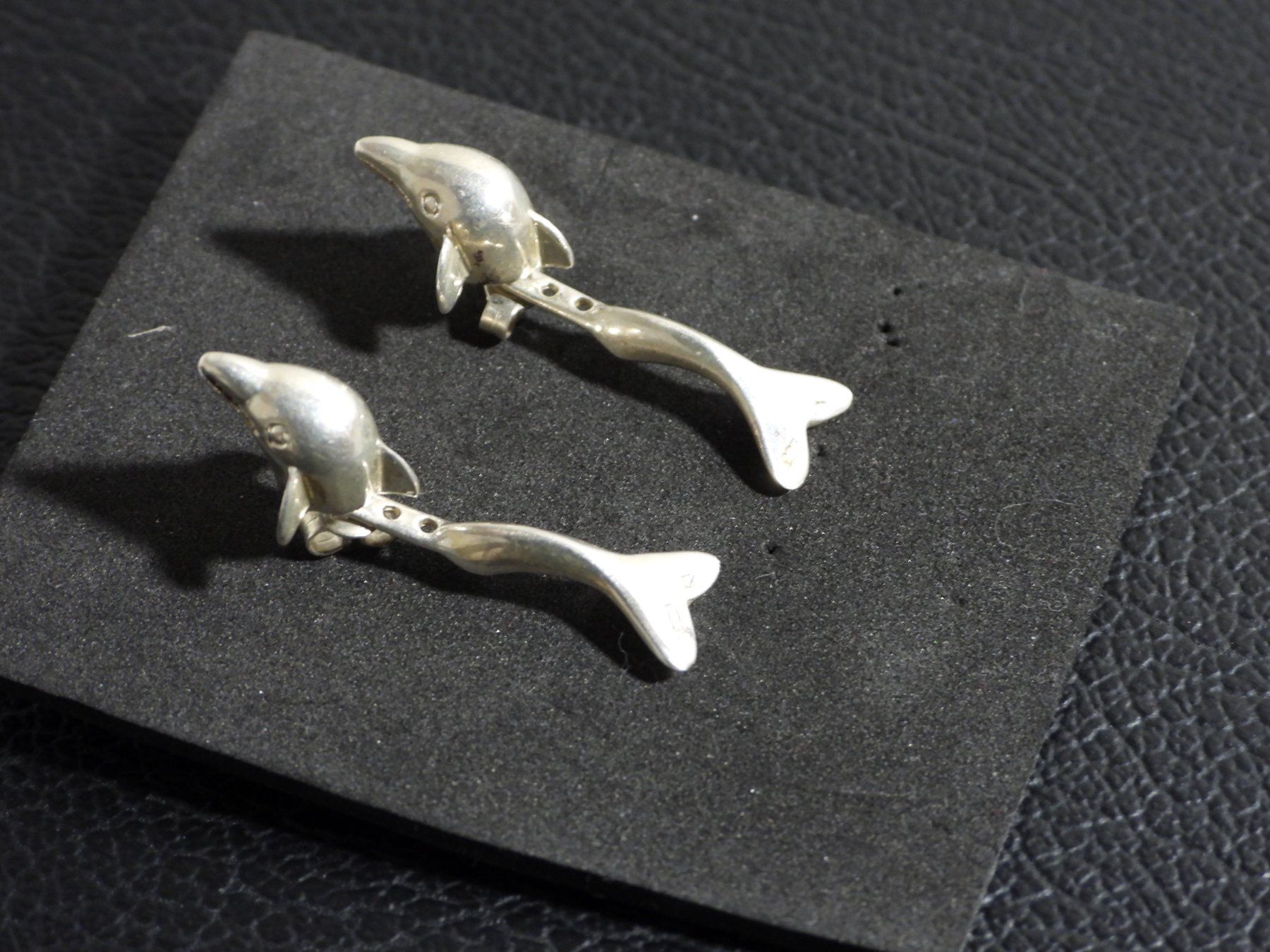 Orecchini pendenti & Orecchini a lobo: Delfin Ohrstecker Silber 925 – Usato da Dübendorf venduto da alracfo
