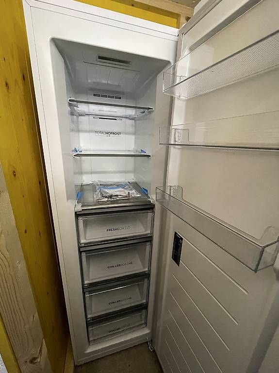 Frigoriferi: Réfrigérateur pose libre neuf – Usato da Les Paccots venduto da Minox3 3